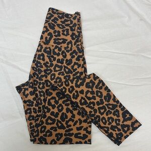 Beach Riot Sport Piper Leopard Print Leggings